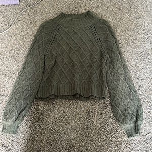 American Eagle Sweater